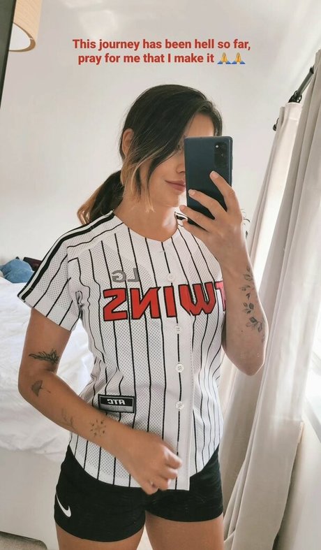 Cadaea belle actrice photos