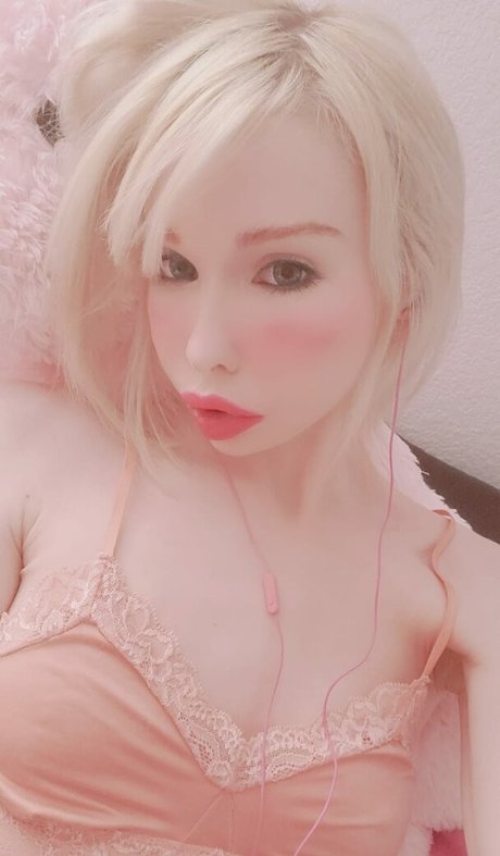 Sarina Valentina étoile érotique galerie