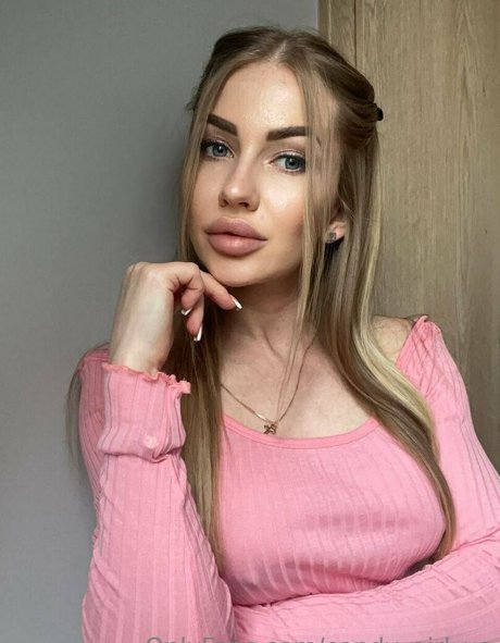 Candy girl ua modèle de sexe des photos