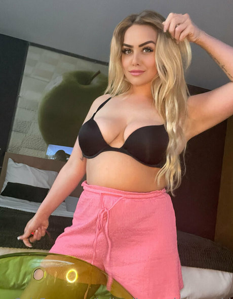 grosse chatte onlyfans chaud nu image