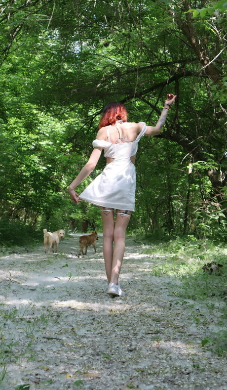 MissLetiBlane étoile gratuite photos