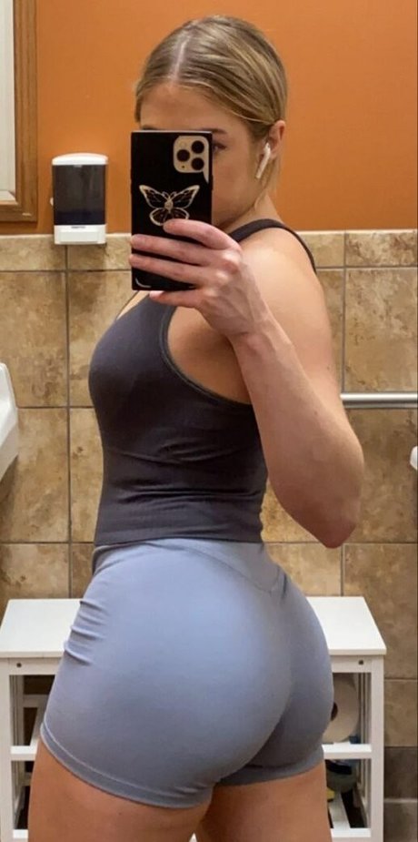 Hailsbee étoile xxx image