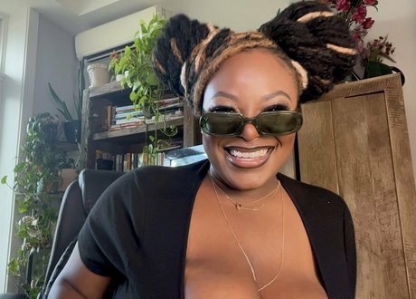 msolurin modèle de sexe images