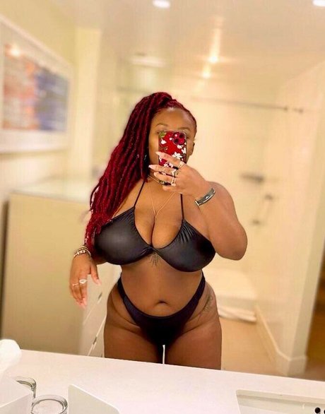 msolurin modèle de sexe des photos