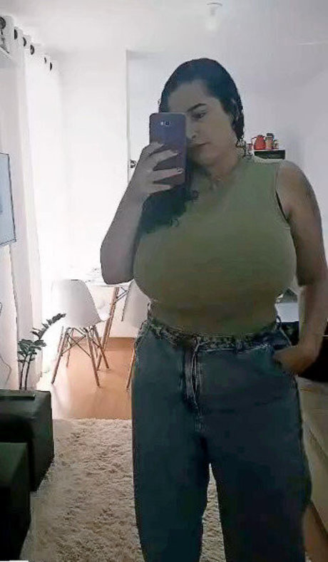 Maria Clara Tavares star érotique collection