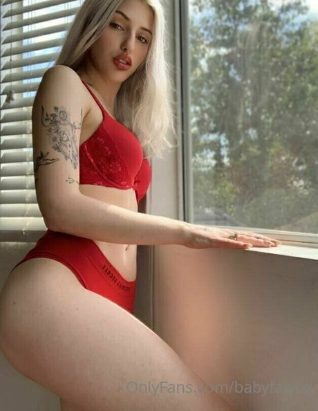 babyfawnx modèle meilleur des photos