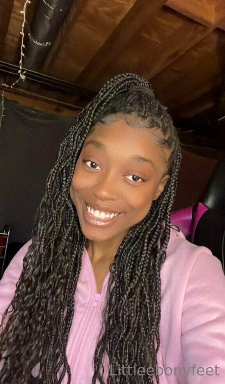 littleebonyfeet art modèle collection