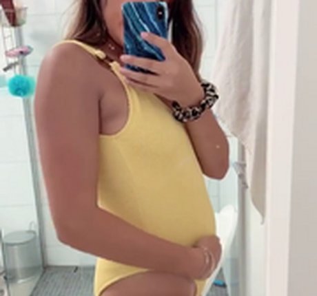 Anna Maria Damm modèle nu galerie