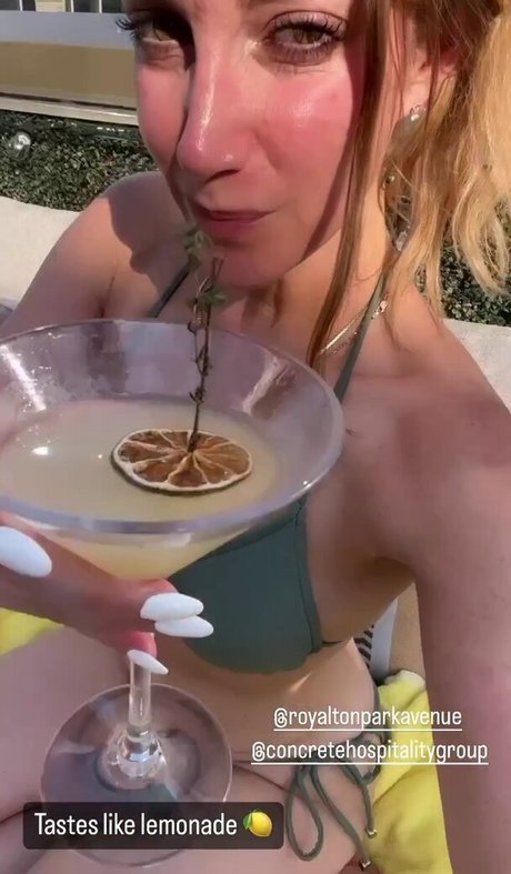 Jeana jolie étoile archive