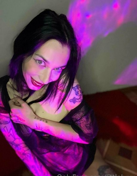 littleluxy actrice pornographique galeries