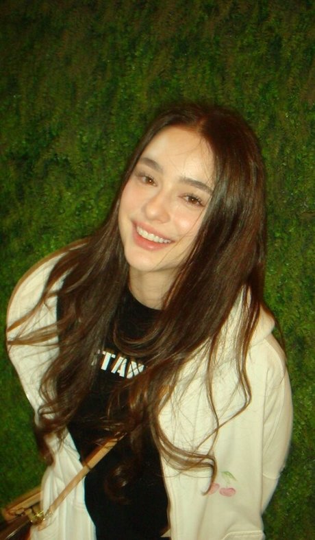 Dasha Taran star érotique photos