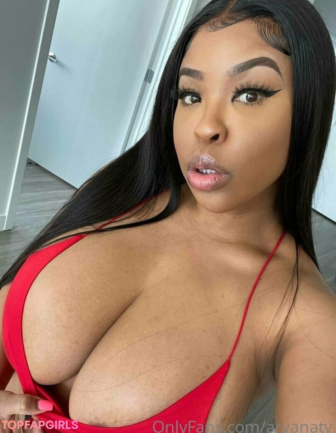 Aryanatv actrice de sexe image