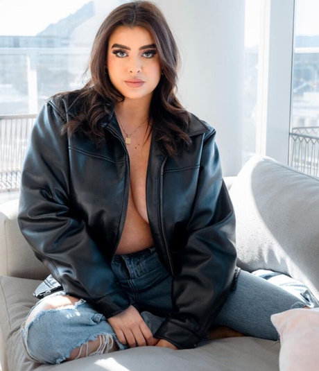 Kalani Hilliker star du porno chaude photo