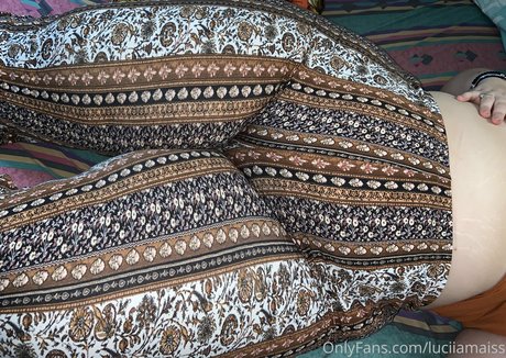 luciiamaiss modèle érotique photo