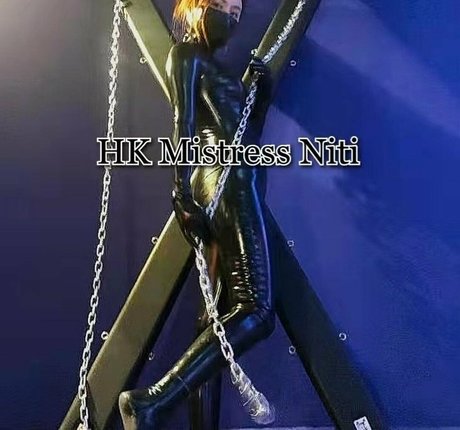 HK Mistress Niti étoile hd galerie