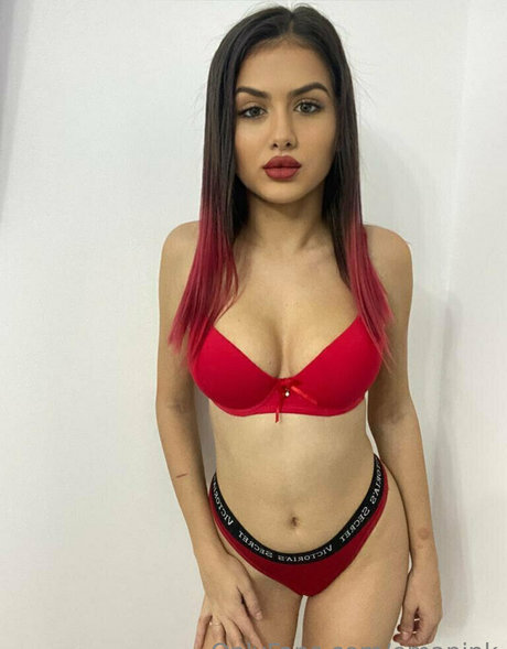 emapink actrice de grande qualité des photos