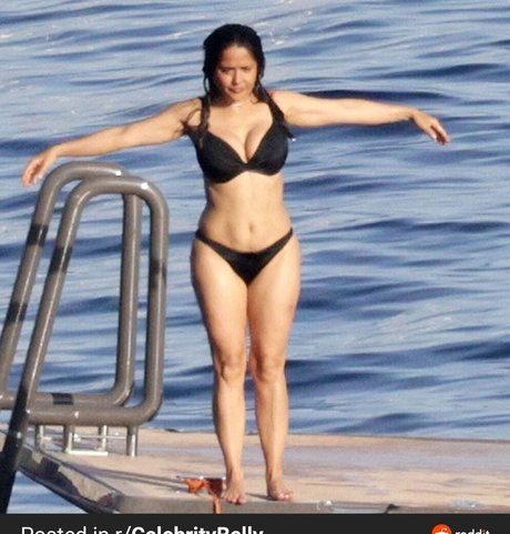 Salma Hayek star du porno gratuit collection