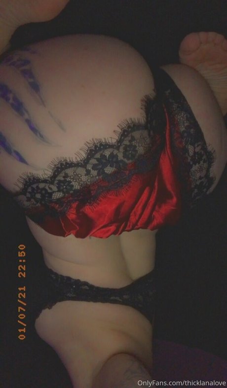 thicklanalove jolie star du porno photos