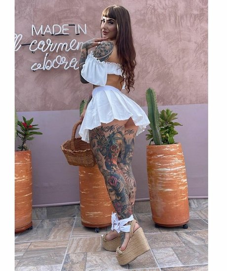 Lauzapata95 actrice de nus archive