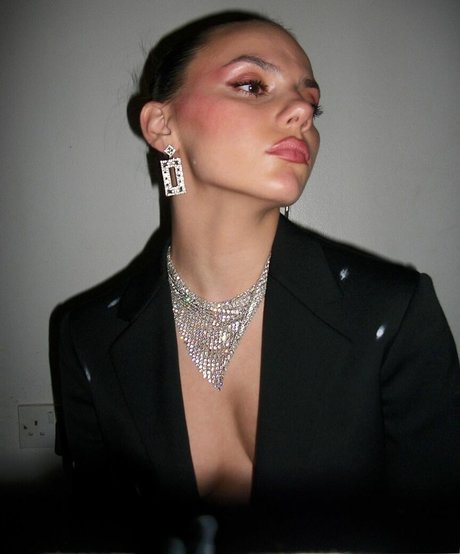 Dafne Keen actrice de grande qualité galerie