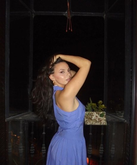 Dafne Keen star érotique des photos