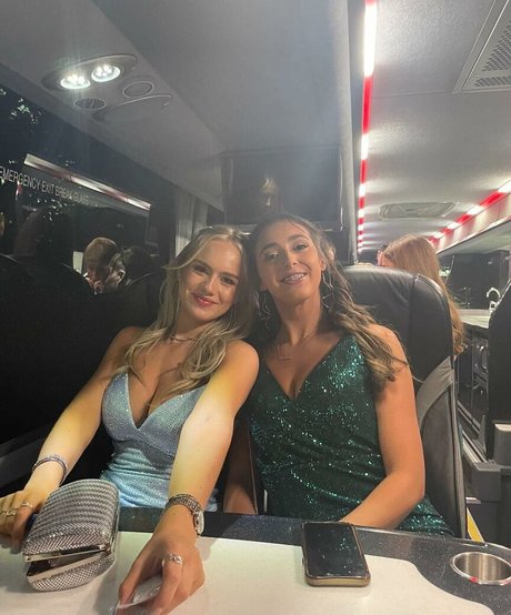 point de vue asiatique uniquementfans chaud parfait des photos