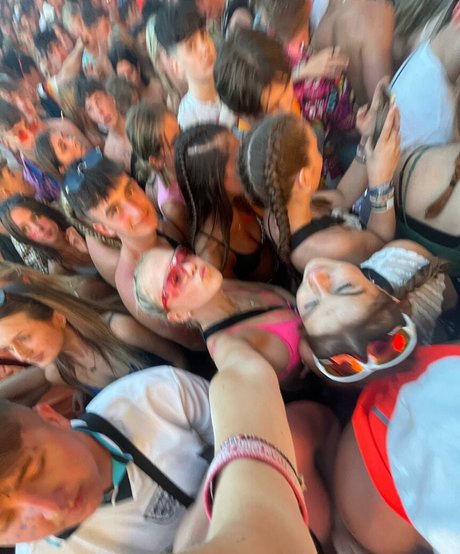 massothérapeute onlyfans haut érotique collection