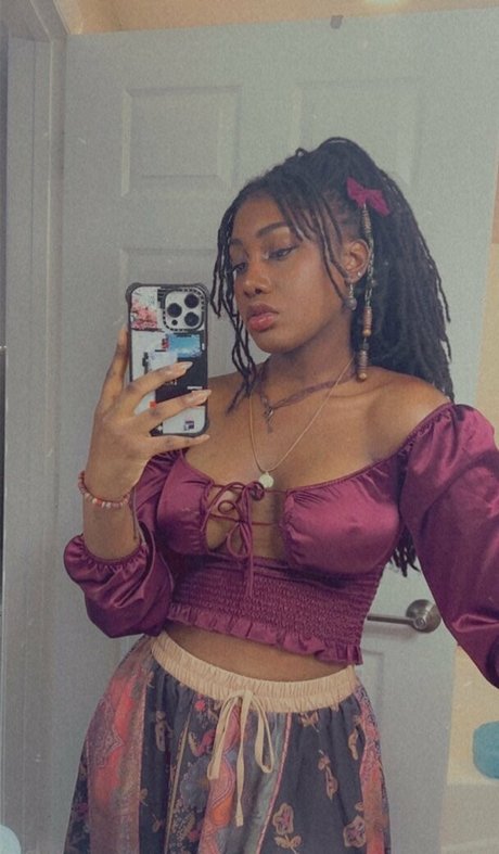 Paris Senpai beau modèle photo