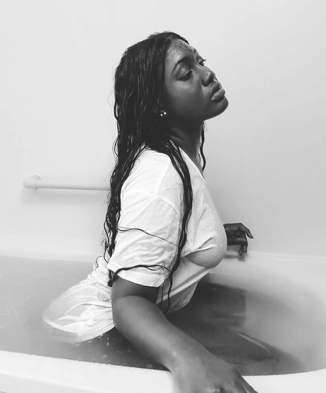 Paris Senpai haut étoile image