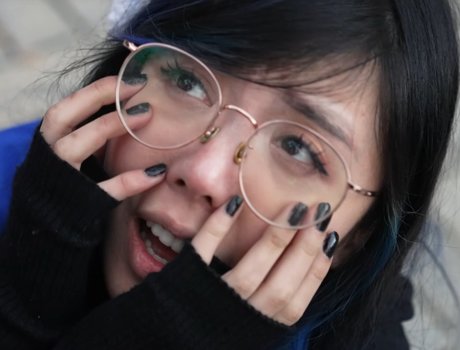 LilyPichu joli modèle photo