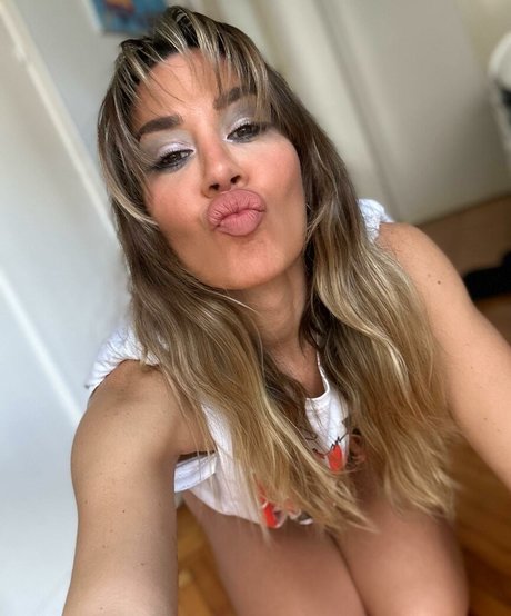 Jimena Baron star du porno nue img