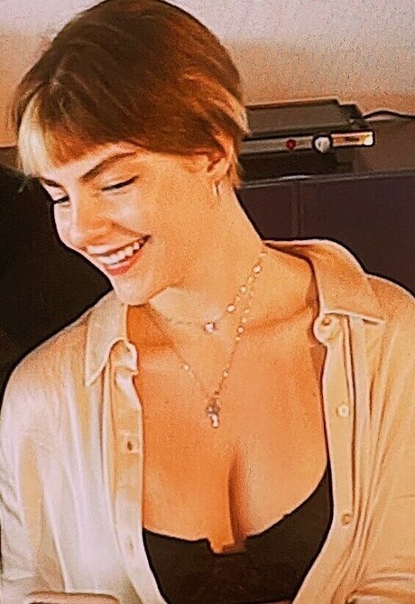 Triz Pariz étoile de l'art photos