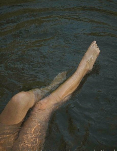 Aliceinadultland star du porno gratuite galerie