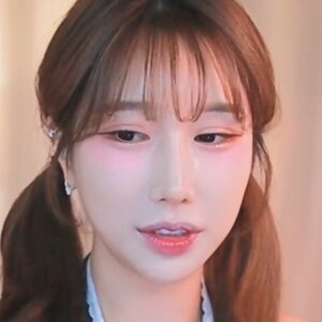 Eunyoung modèle pornographique image