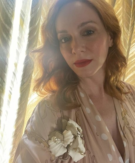 Christina Hendricks star du porno érotique image