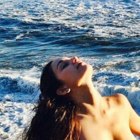 Yana Mori xxx étoile galerie