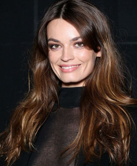 Emma Mackey beau modèle galerie