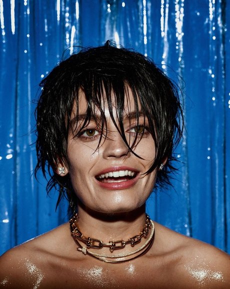 grosse bite trans onlyfans belle sexy galeries