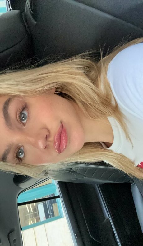 bronzage uniquementfans assez chaud photo