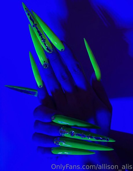 allison alis modèles nus images