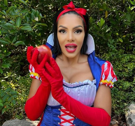 NinaUnrated star du porno chaud archive