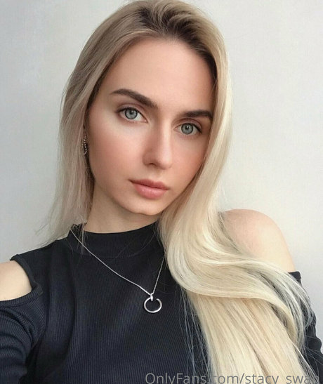 Stacy swan étoile adulte collection