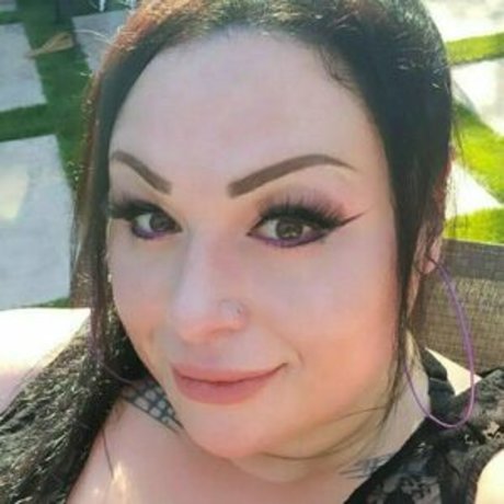 missmortis modèle pornographique img