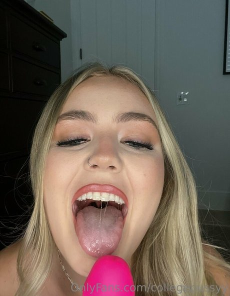 collegepussyy étoile sexy images