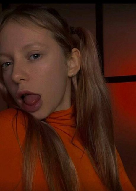 reeikoo99 actrice pornographique collection