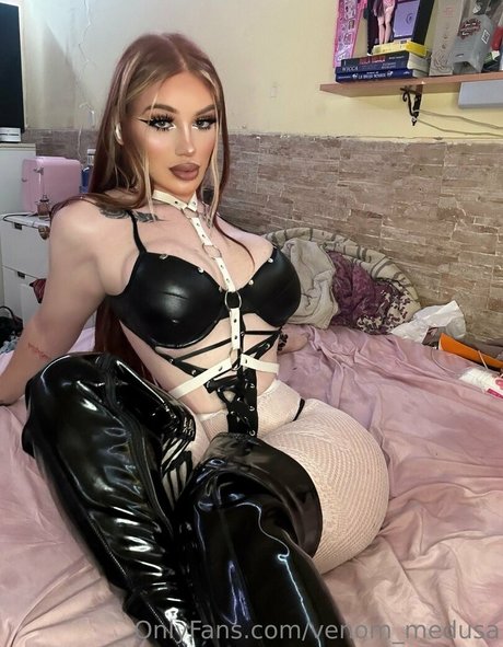 Venom Medusa modèle de sexe galerie