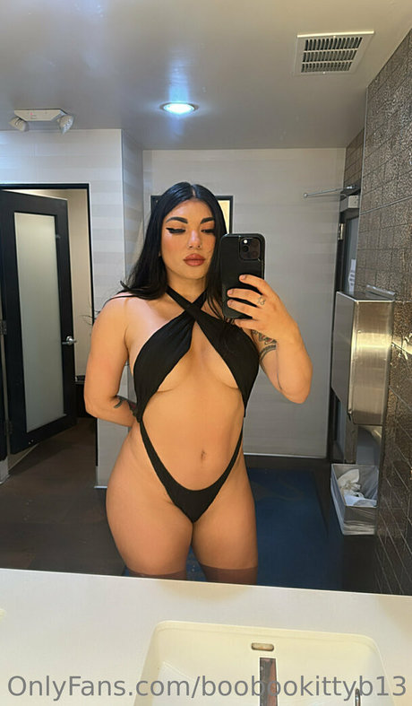 Boobookittyb13 sexe star des photos