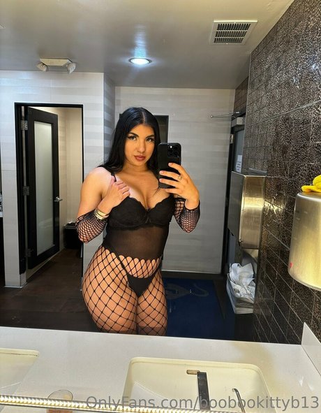 Boobookittyb13 star pornographique img