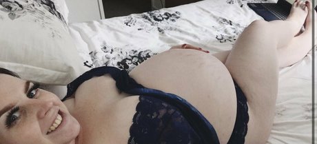 amy yasmine modèle joli archive