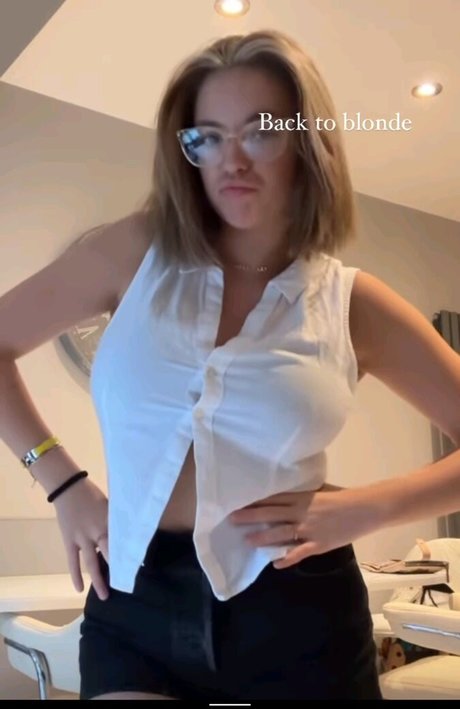 Allie Sherlock top star photos